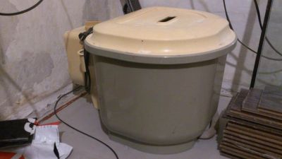 Лот: 9176249. Фото: 1. Продам стиральную машину Мана!. Стиральные машины