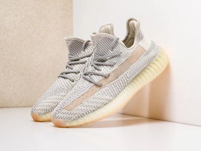 Лот: 17594121. Фото: 1. Кроссовки Adidas Yeezy 350 Boost... Кеды, кроссовки, слипоны
