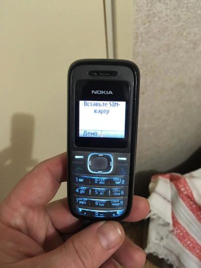Лот: 10872302. Фото: 1. Nokia 1208 с рубля. Перевыставляю... Кнопочные мобильные телефоны