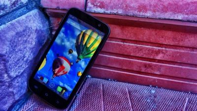 Лот: 4675591. Фото: 1. Смартфон DNS S5004 5" 4Gb Black... Смартфоны