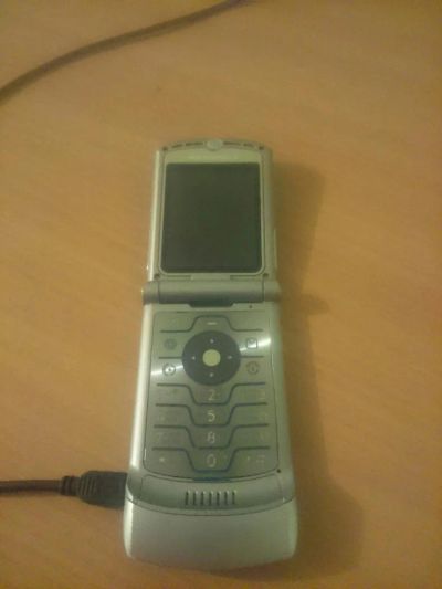 Лот: 6033240. Фото: 1. motorola razr v3 обмен. Кнопочные мобильные телефоны