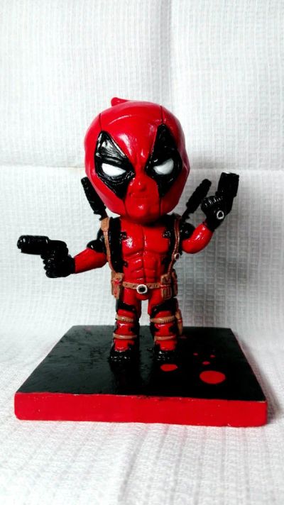 Лот: 7296905. Фото: 1. deadpool чиби. Лепка из полимерной глины