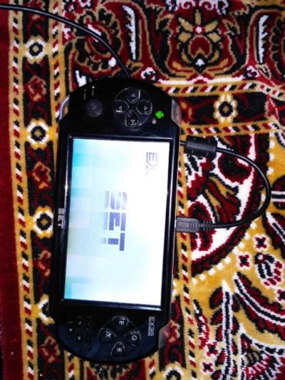 Лот: 14613599. Фото: 1. Игровая консоль. Игровые приставки, консоли