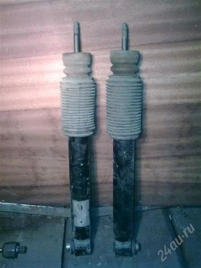 Лот: 147396. Фото: 1. Стойки задние б/у для BMW X5... Ходовая, подвеска, рулевое управление
