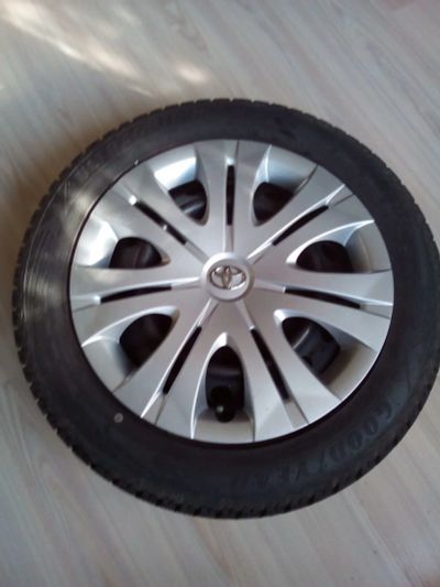 Лот: 16552279. Фото: 1. Goodyear Ultra Grip Ice 2 205... Шины на дисках