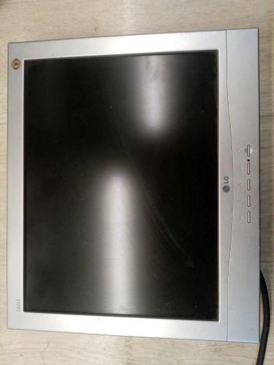 Лот: 15471475. Фото: 1. монитор lg 566LE. ЖК-мониторы