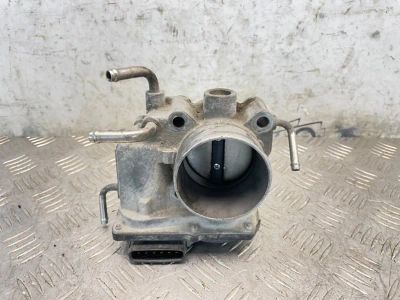 Лот: 25628883. Фото: 1. заслонка дроссельная Toyota Camry... Двигатель и элементы двигателя
