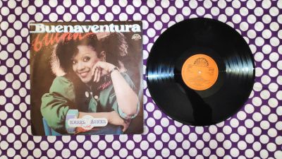 Лот: 19633135. Фото: 1. " Buenaventura " большая виниловая... Аудиозаписи