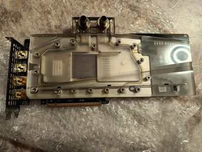 Лот: 25741790. Фото: 1. Gigabyte Radeon RX 6900 XT aorus... Видеокарты