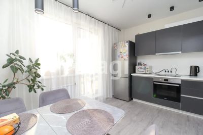 Лот: 25298964. Фото: 1. 3-комн. квартира , Красноярск... Квартиры, студии