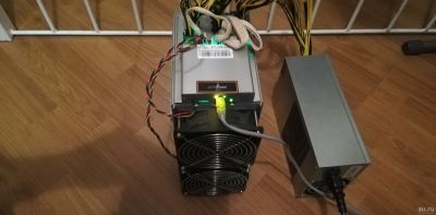 Лот: 16609901. Фото: 1. Bitmain Antminer Z11 135 Ksol... Майнинг фермы, товары для майнинга