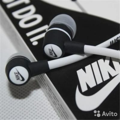 Лот: 6675702. Фото: 1. Наушники капельки Nike NK-18 цвета... Наушники, гарнитуры