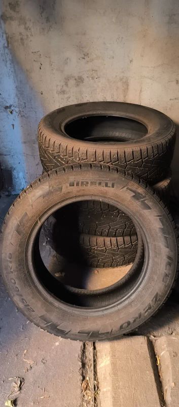 Лот: 24669225. Фото: 1. Шины зимние Pirelli IceZero. Шины