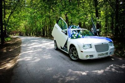 Лот: 5567309. Фото: 1. Авто на свадьбу Chrysler 300C... Другие (прокат и аренда)