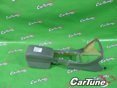 Лот: 10600024. Фото: 1. бардачок подлокотник toyota soarer... Салон
