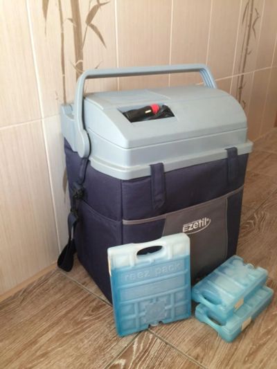 Лот: 7085641. Фото: 1. Авто-холодильник Electric Cooler... Электроприборы для автомобиля