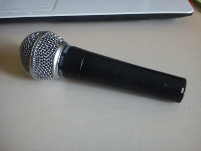 Лот: 4355368. Фото: 1. Shure sm58 (динамический микрофон... Студийные микрофоны, радиомикрофоны и радиосистемы