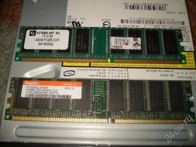 Лот: 204042. Фото: 1. 128MB PC266 DDR и 512MB PC3200U... Оперативная память