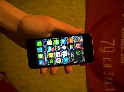 Лот: 16959066. Фото: 1. iPhone SE 16gb обмен:). Смартфоны