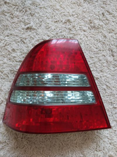 Лот: 17084974. Фото: 1. Фонарь стоп сигнала Toyota Corolla... Оптика и освещение