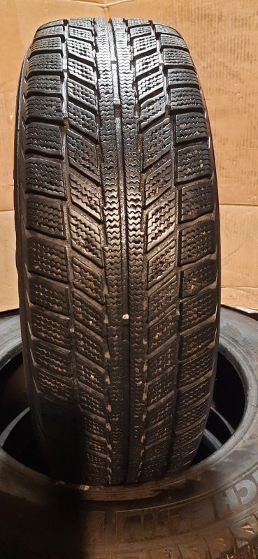 Лот: 18119375. Фото: 1. 185/65R15 88T Belshina ArtmotionSnow... Шины