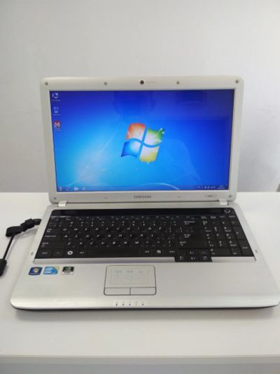 Лот: 14322318. Фото: 1. Ноутбук Samsung на Core i3. Ноутбуки