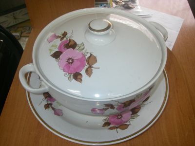 Лот: 15690835. Фото: 1. Супница,фарфор,хайта. Предметы сервировки