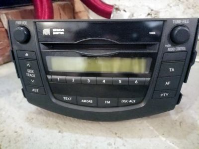 Лот: 24385617. Фото: 1. Магнитола Toyota Rav4 III (XA30... Автомагнитолы