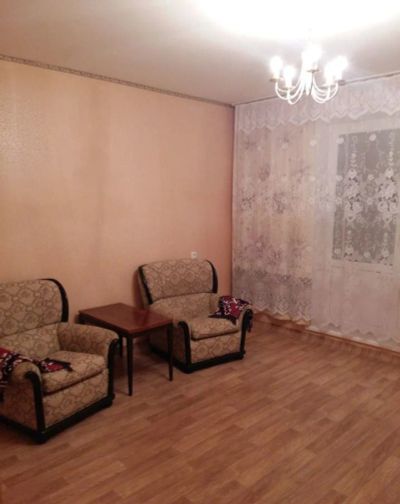Лот: 6848185. Фото: 1. Киренского 43, двухкомнатная в... Квартиры, студии