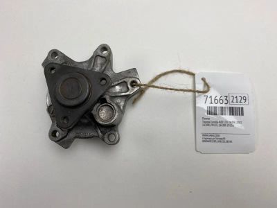 Лот: 21113526. Фото: 1. Помпа Toyota Corolla 2002 1610029155... Двигатель и элементы двигателя
