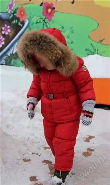 Лот: 2414426. Фото: 1. Пуховый костюм Moncler оригинал... Верхняя одежда