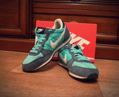 Лот: 5700918. Фото: 1. Кроссовки Nike. Кеды, кроссовки, слипоны