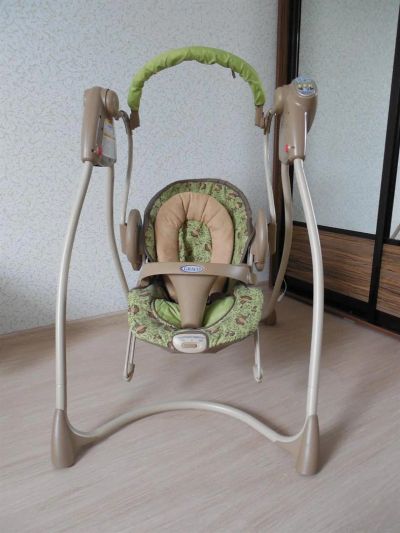 Лот: 3472562. Фото: 1. качеля graco. Ходунки, прыгунки, качели