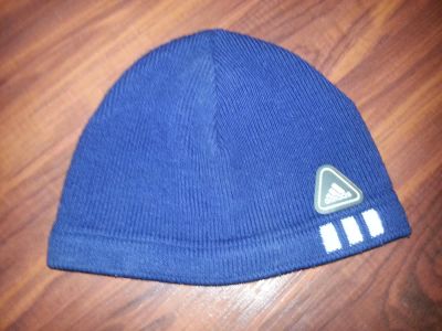 Лот: 4523305. Фото: 1. теплая шапка adidas. Головные уборы