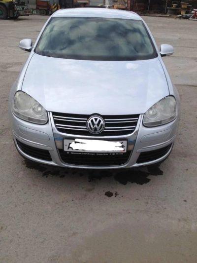 Лот: 11421305. Фото: 1. Продам Volkswagen Jetta. Автомобили