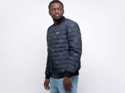 Лот: 20663426. Фото: 1. Куртка Tommy Hilfiger. Верхняя одежда