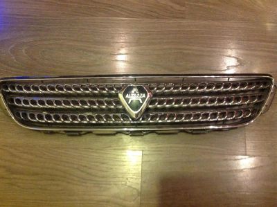 Лот: 3798036. Фото: 1. Решетка радиатора altezza (альтеза... Кузов
