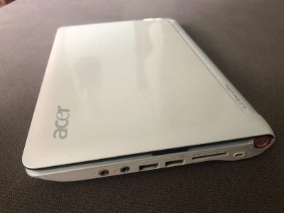 Лот: 18028549. Фото: 1. Ноутбук Acer Aspire One. Ноутбуки