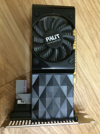 Лот: 5933967. Фото: 1. Видеокарта PCI-E 2048Mb GeForce... Видеокарты