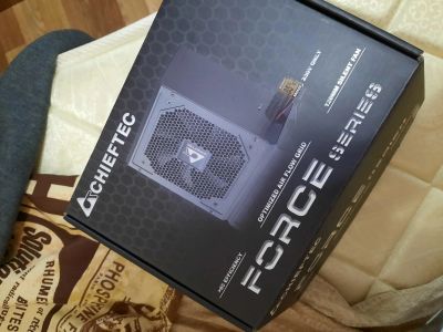Лот: 18351218. Фото: 1. Блок питания Chieftec 550W. Корпуса, блоки питания