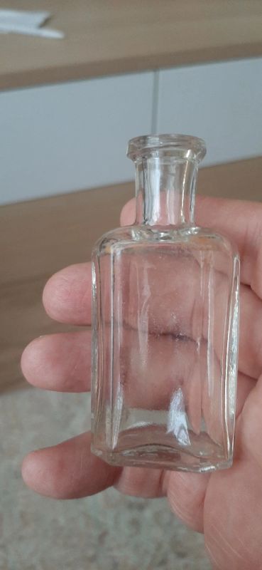 Лот: 19974635. Фото: 1. Старинные стеклянные царские бутылочки... Предметы интерьера и быта