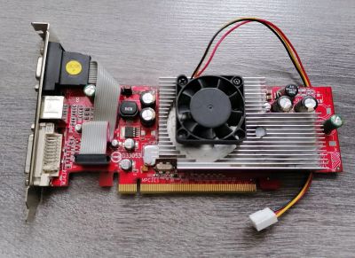 Лот: 16349684. Фото: 1. PowerColor ATI Radeon X700 256MB... Видеокарты