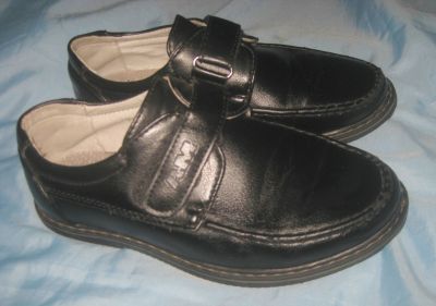 Лот: 19415811. Фото: 1. черные туфли 29 стелька 19 см... Туфли