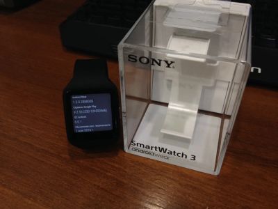 Лот: 8211749. Фото: 1. Sony SmartWatch 3 Идеальное состояние... Другое (смартфоны, связь, навигация)
