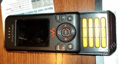 Лот: 738255. Фото: 1. телефон sony ericsson. Кнопочные мобильные телефоны