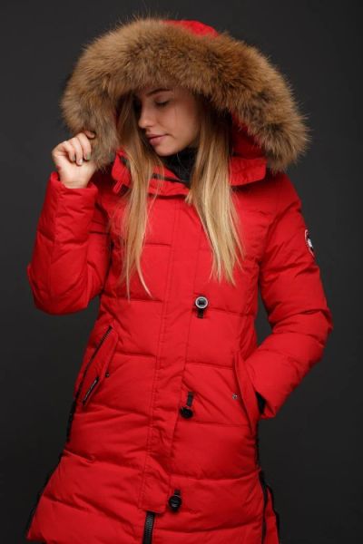 Лот: 10834890. Фото: 1. Пуховик женский Canada goose red... Верхняя одежда