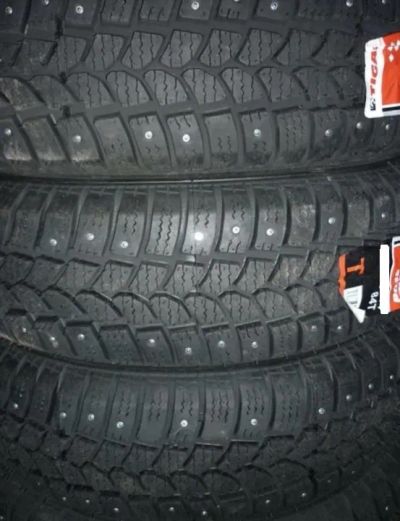 Лот: 23602457. Фото: 1. Зимняя резина 185/60 R-14 "Tigar... Шины