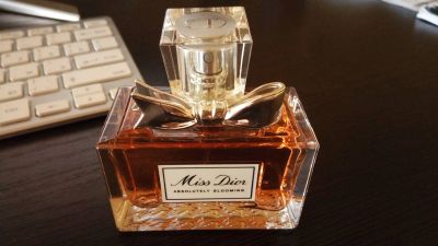 Лот: 24399503. Фото: 1. Miss dior absolutely blooming... Женская парфюмерия