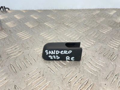 Лот: 25663527. Фото: 1. крышка дворника Renault Sandero... Двигатель и элементы двигателя