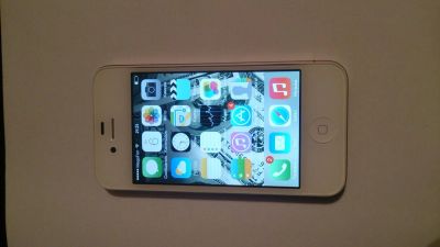 Лот: 4058830. Фото: 1. iphone 4. Смартфоны